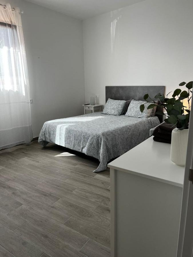 El Puente Holiday Home-Ii 8,1Kms Airport อินเกนิโอ ภายนอก รูปภาพ